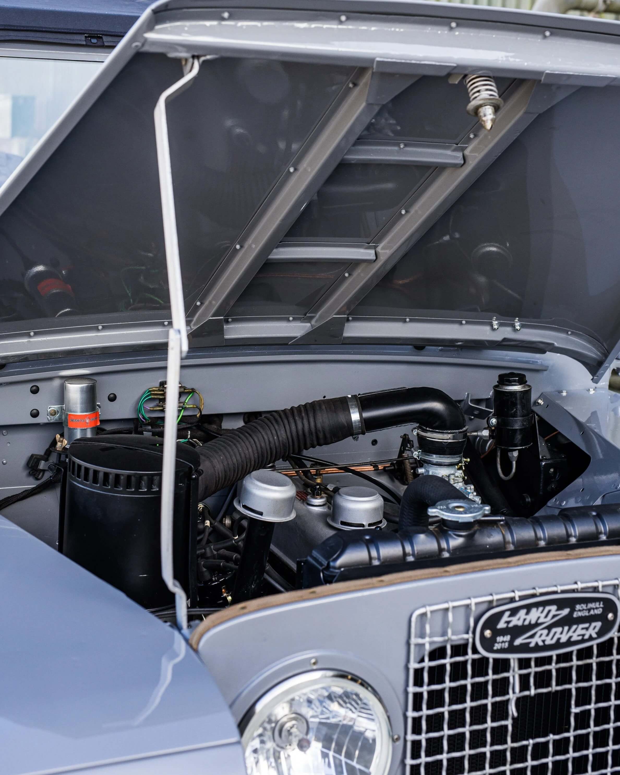 Land Rover engine and used parts